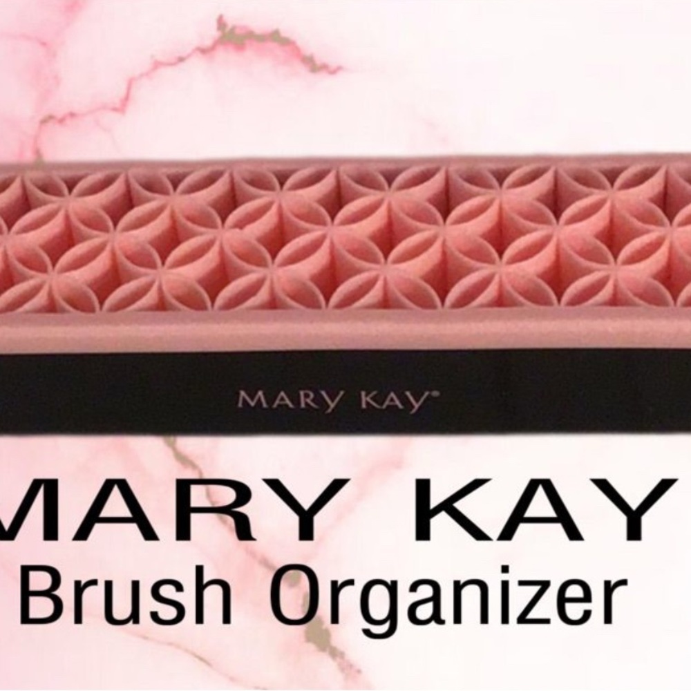 Mary Kay Elegant Pink Makeup Organizer